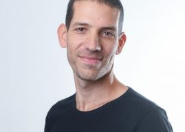Growth Marketing in the AI Era: From Startups to Global Enterprises